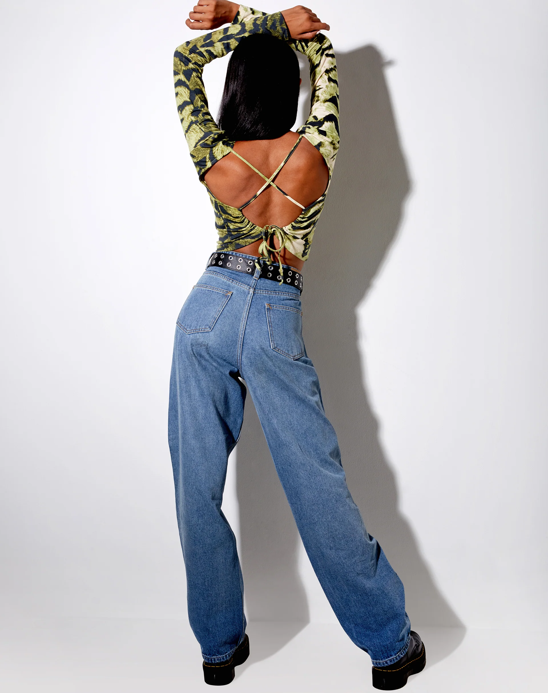 Thumb 4